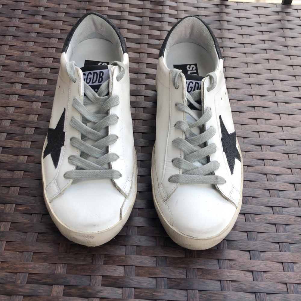 Golden Goose Women’s Sneaker